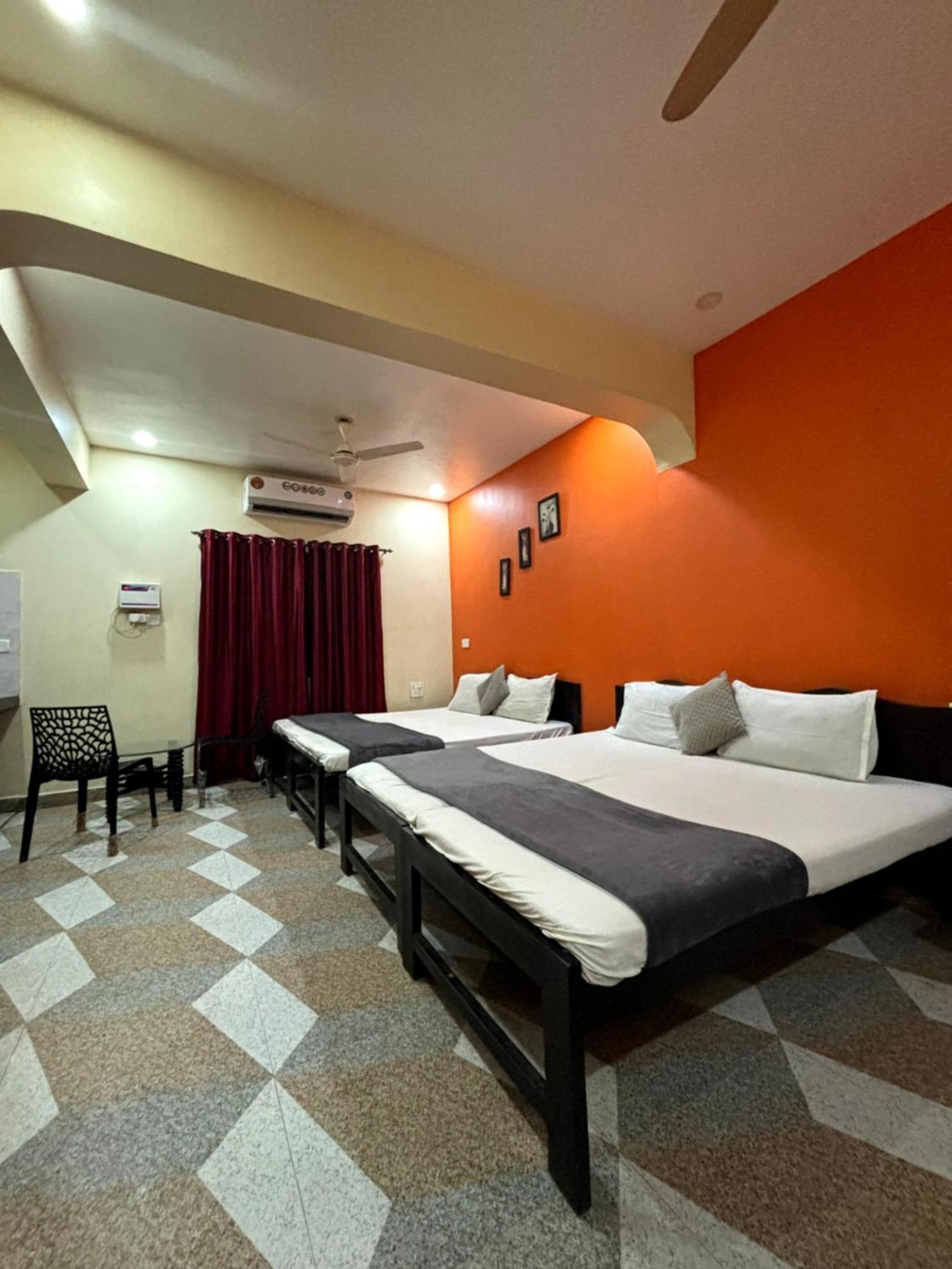 Hotel Harmony By Heaven Calangute Ngoại thất bức ảnh